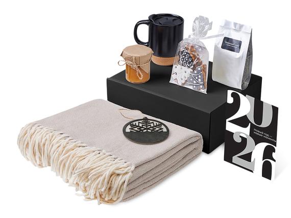 Подарочный набор «Re:Nest» с пледом, кружкой и вареньем