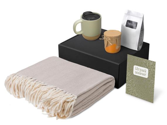 Подарочный набор «Re:y. Nest» с пледом, кружкой и вареньем