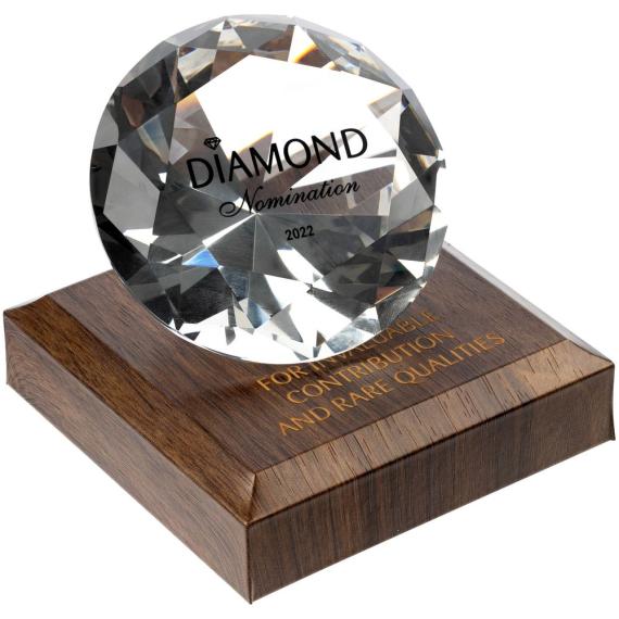 Стела Diamond
